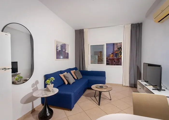 Daire Palm By Trulycyprus