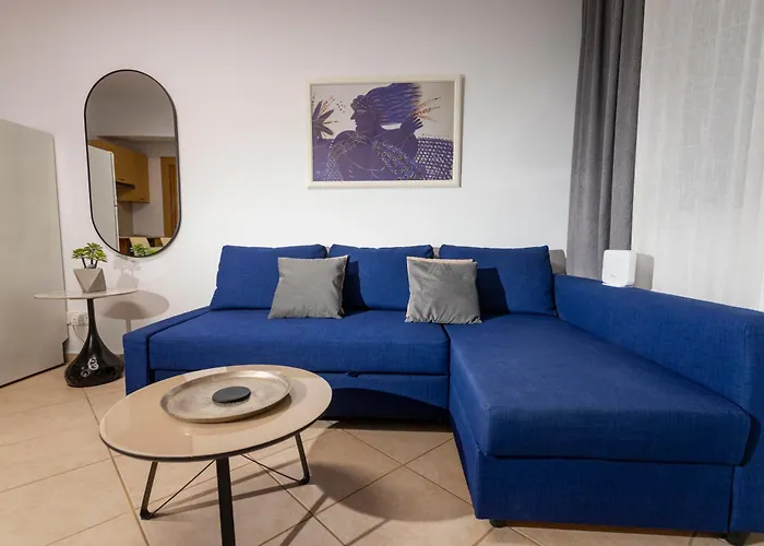 Palm By Trulycyprus Daire *