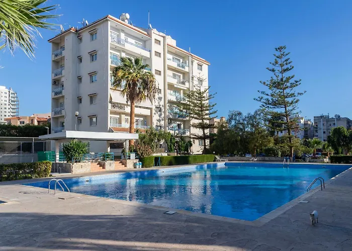 Daire Palm By Trulycyprus Limasol